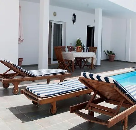 Villa Del Mar Viña Y Cabrera Puerto Calero