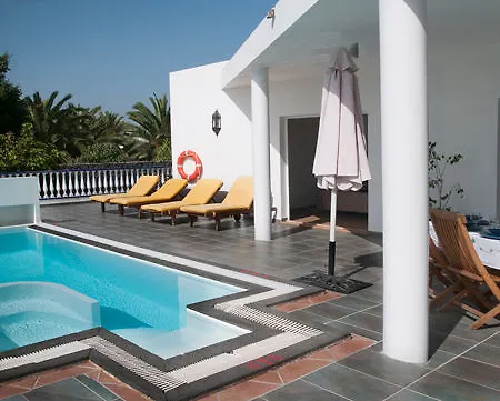 Del Mar Viña Y Cabrera Villa *